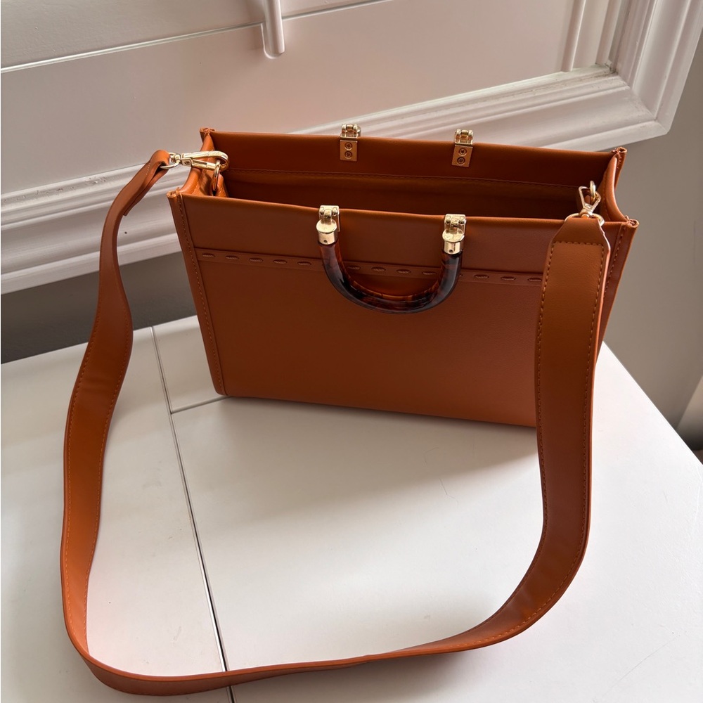 Structured Tan Women’s Top-Handle Shoulder Bag